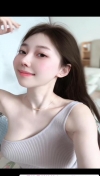 丰满纯情小美女