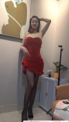 红衣舞娘