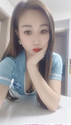 性感丰乳美少妇