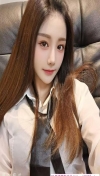 肤白大胸颜值女友绾绾