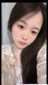 气质大胸嫩妹