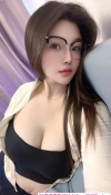 年轻妹子妍妍